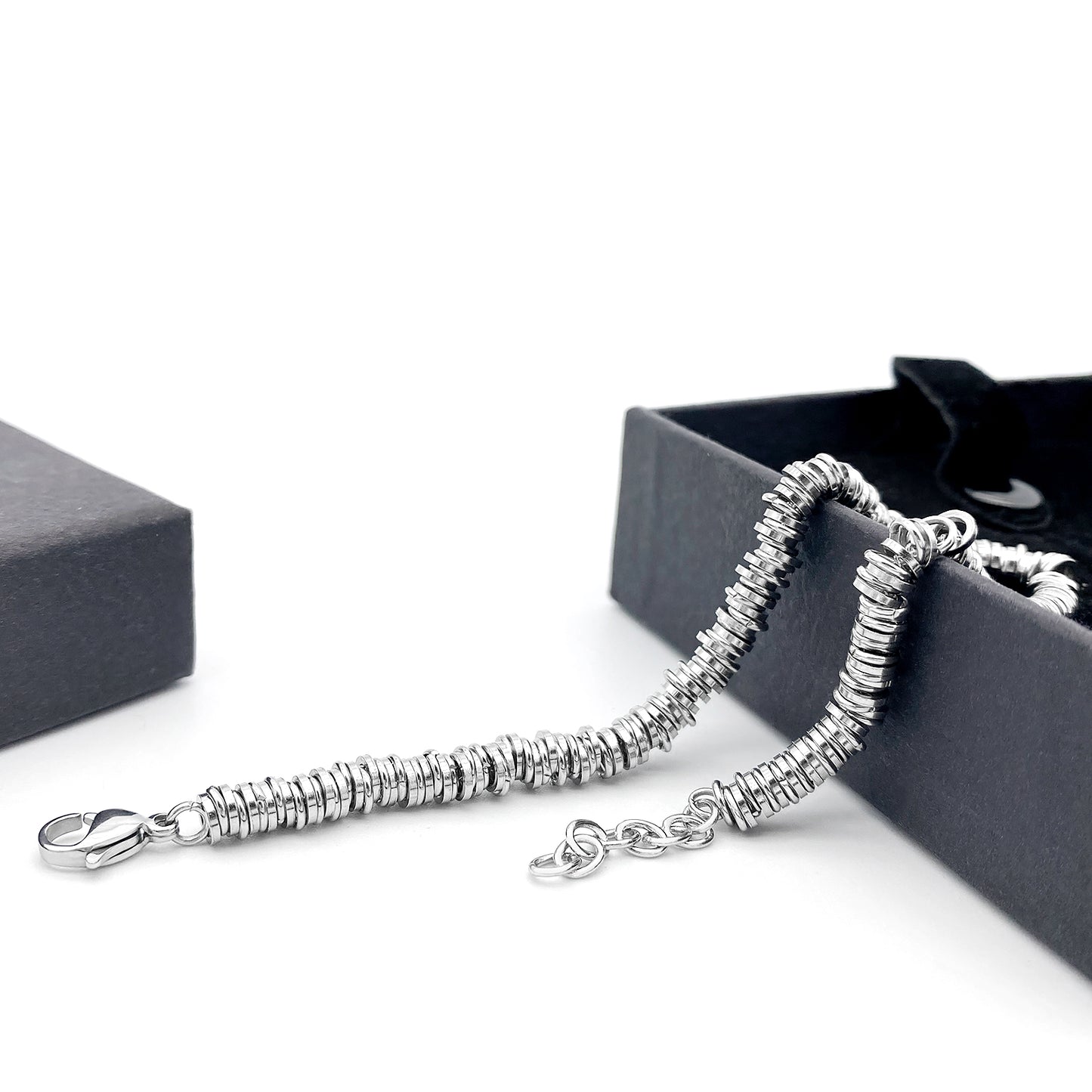 RINGBOUND (Pre-Order)