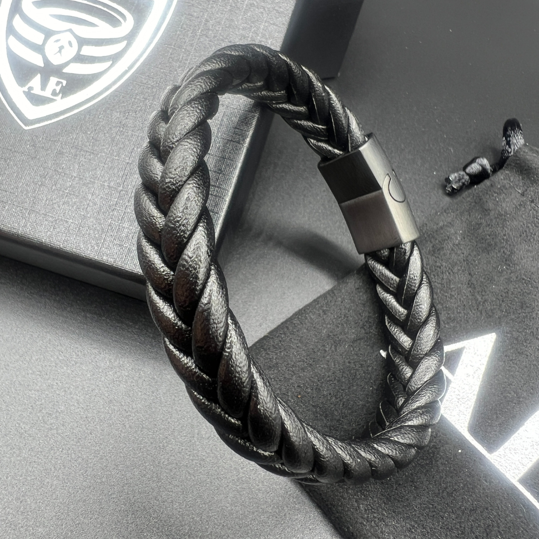MIDNIGHT BRAID